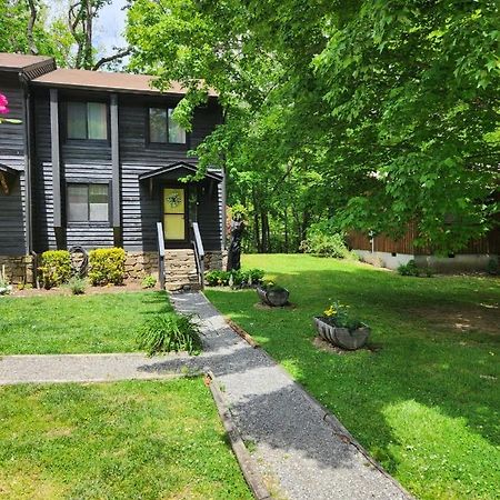 マギー・バレー J.Creek Retreat, Creekside Townhouse +1 Car Garageヴィラ エクステリア 写真