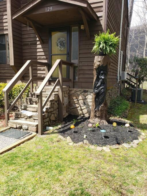マギー・バレー J.Creek Retreat, Creekside Townhouse +1 Car Garageヴィラ エクステリア 写真